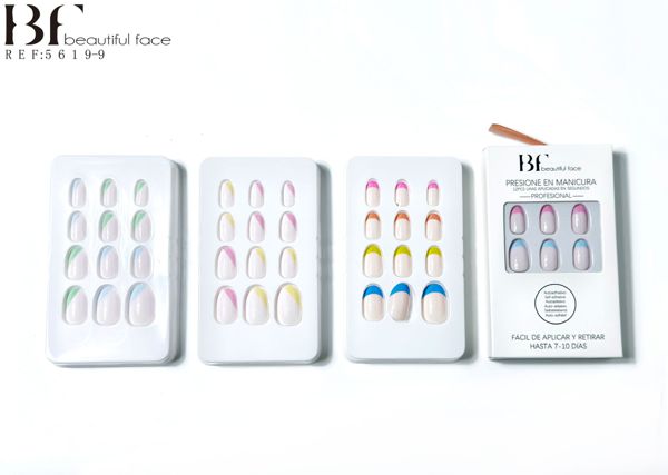 Uñas postizas
