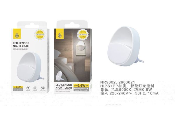 NR9302 BL Luz nocturna con sensor de LED 0.6W, Blanco